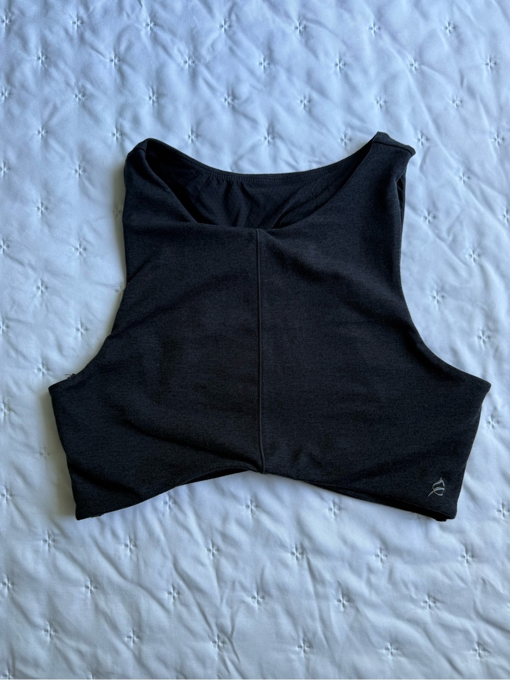 P'tula Black Crop Tank Top/Sport Bra - Sleek Athletic Cut